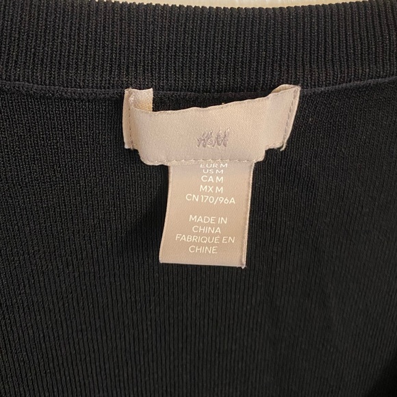 BLACK FITTED BODYCON DRESS - Picture 4 of 5